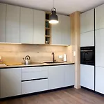 Essence Topaz Poznań