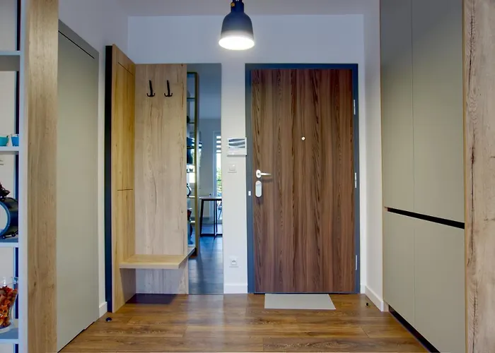 Essence Topaz Apartment Poznan